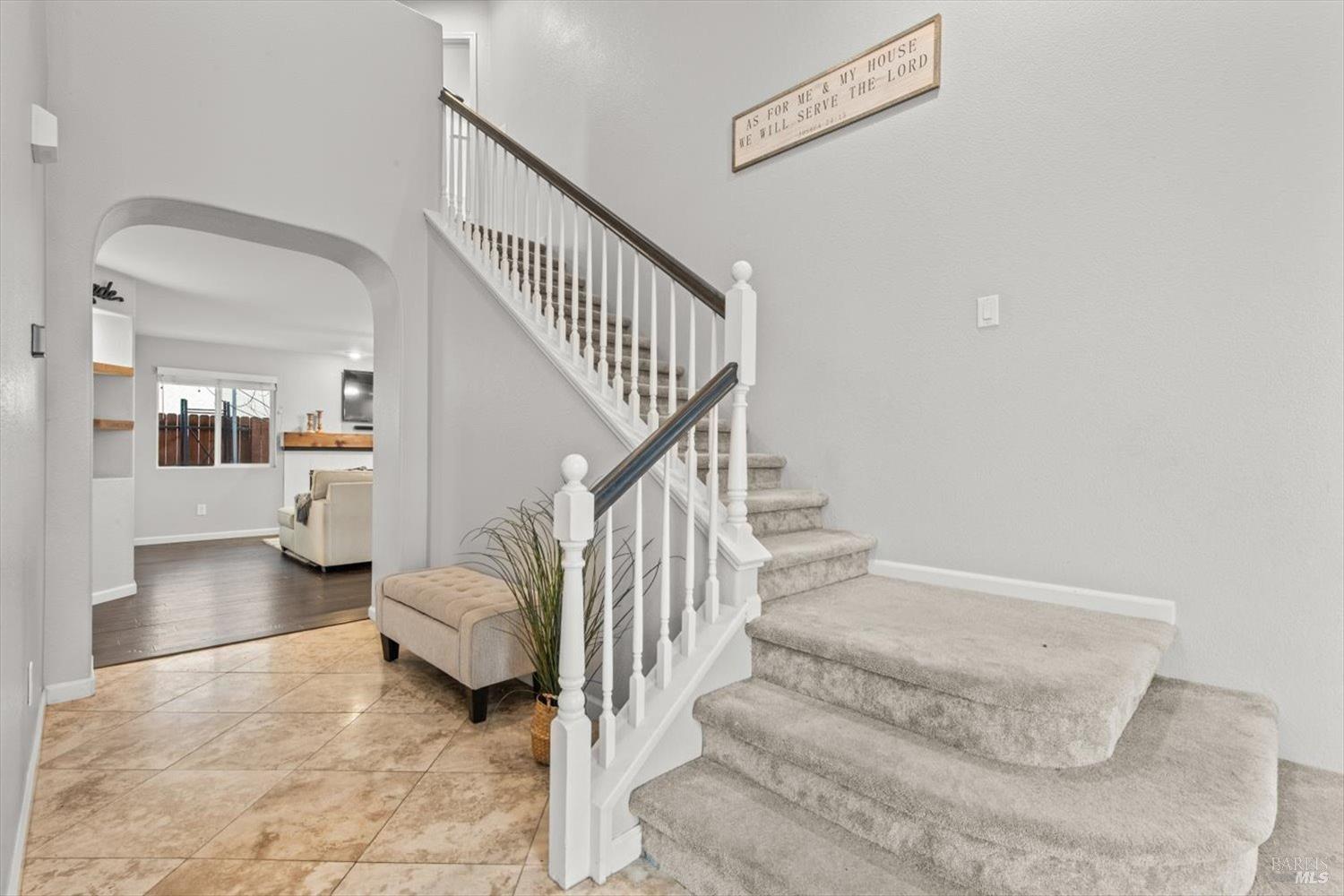 1042 Fountain Grove Dr