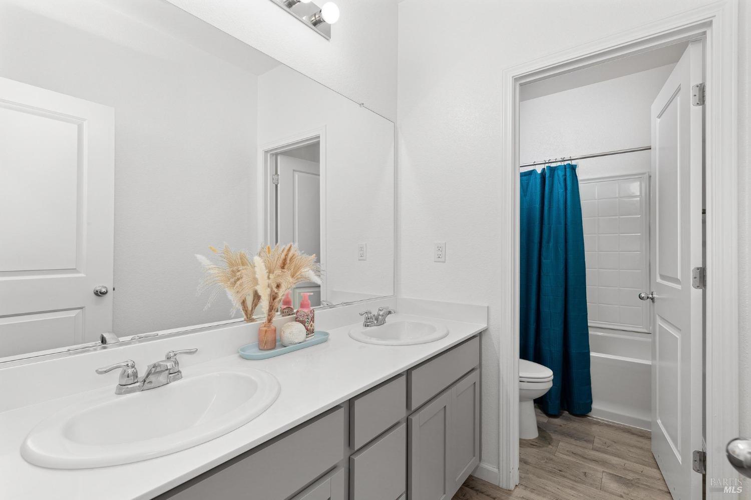 1765 Honeysuckle Way