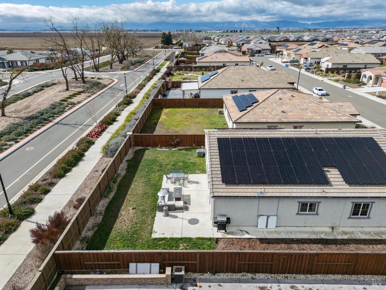 1765 Honeysuckle Way