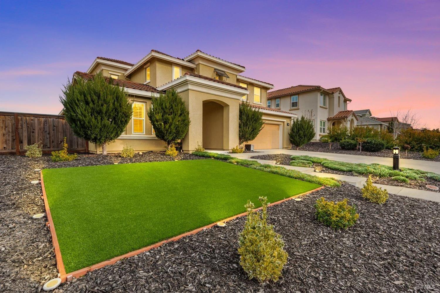 690 Elderberry Loop
