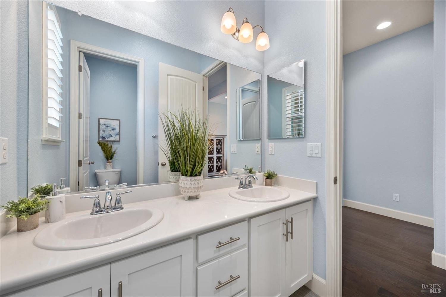 214 Rolling Sage Cir