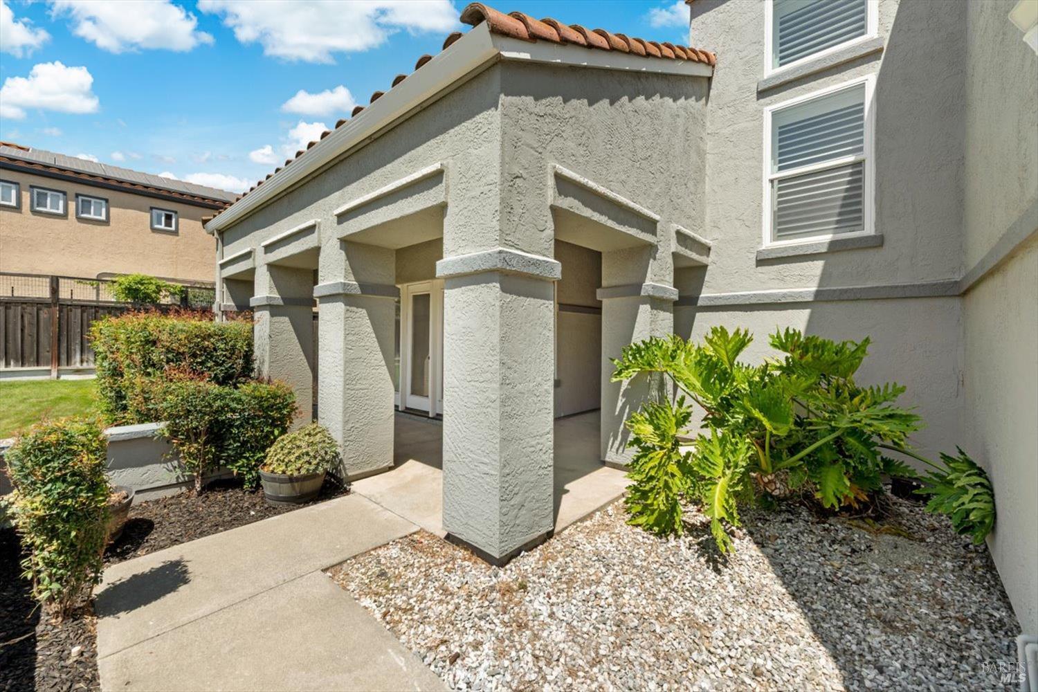 631 Whisperglen Ct