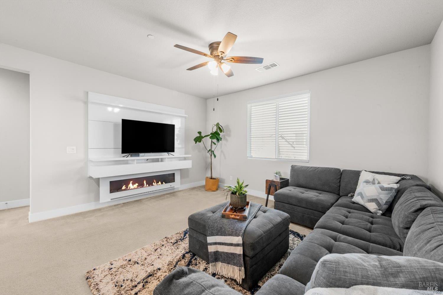 972 Day Lilly Dr