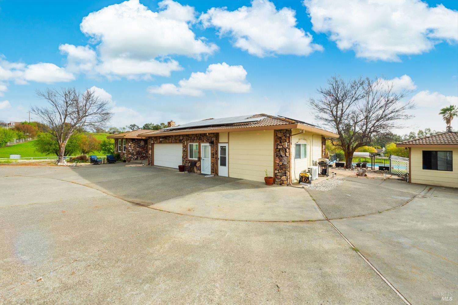 4265 Summerwood Ct