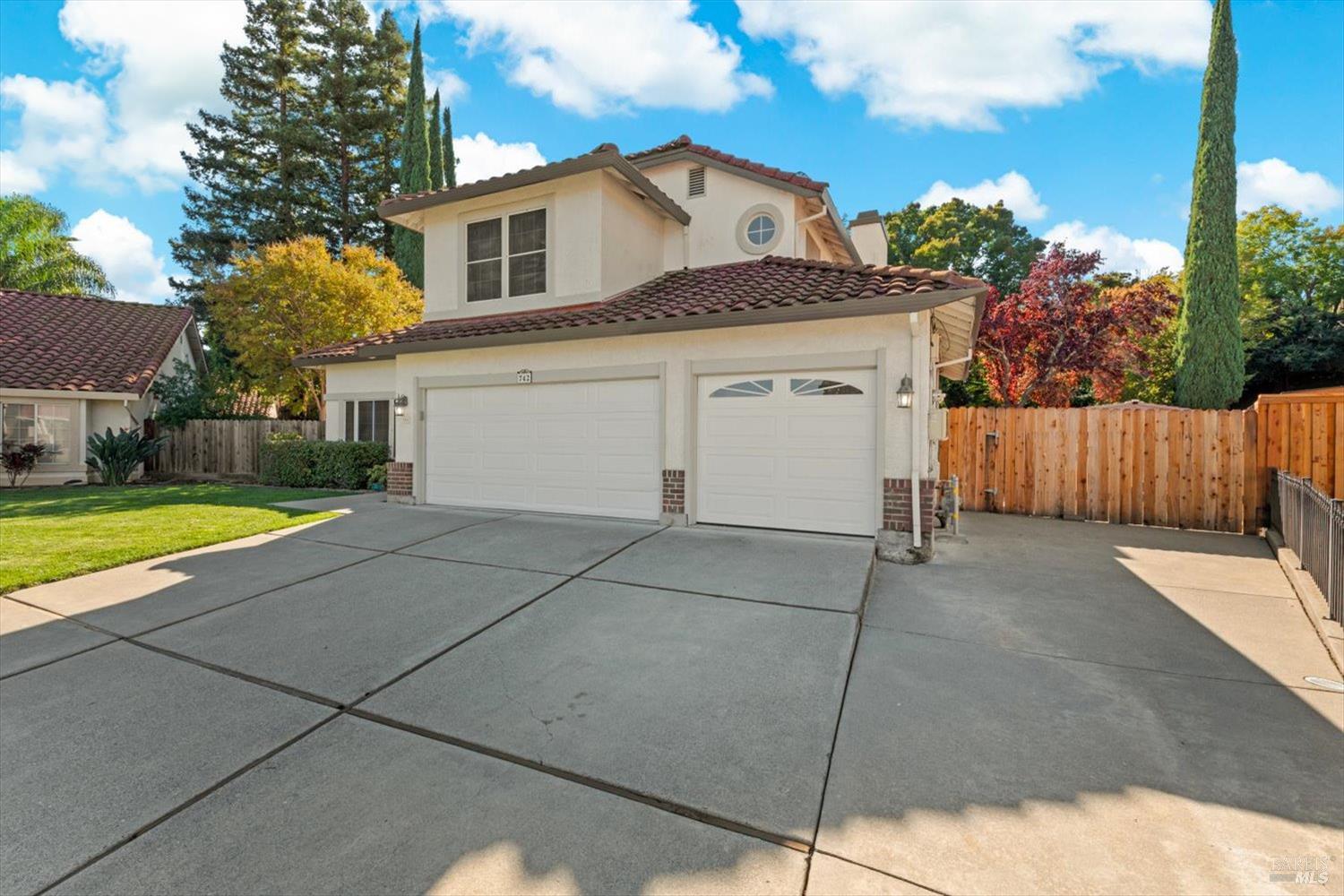 742 Chelmsford Ct