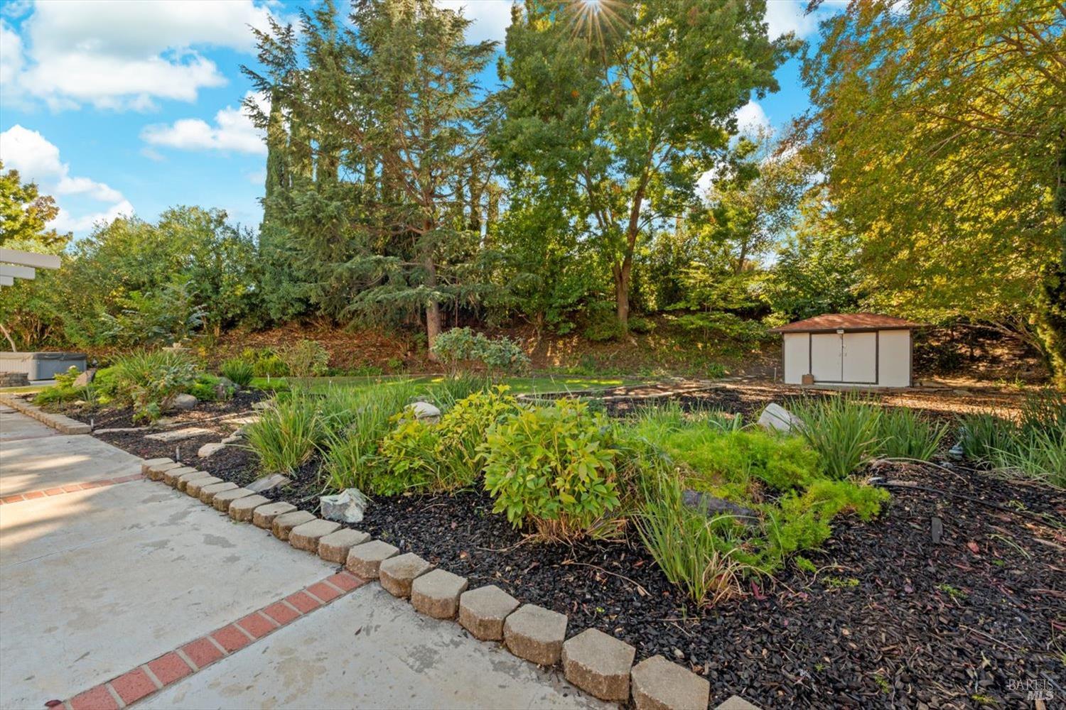 742 Chelmsford Ct