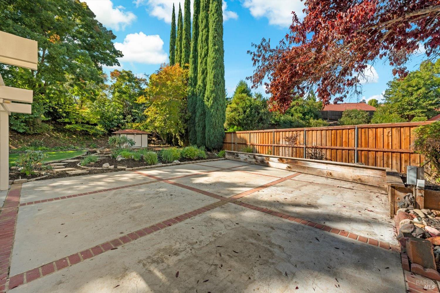 742 Chelmsford Ct