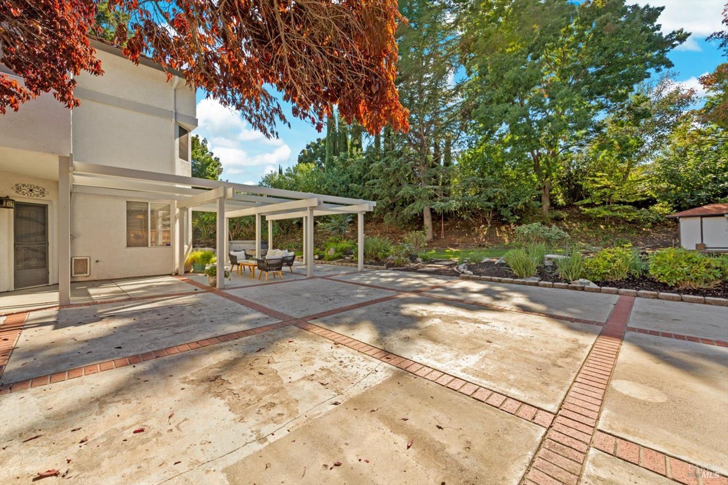 742 Chelmsford Ct