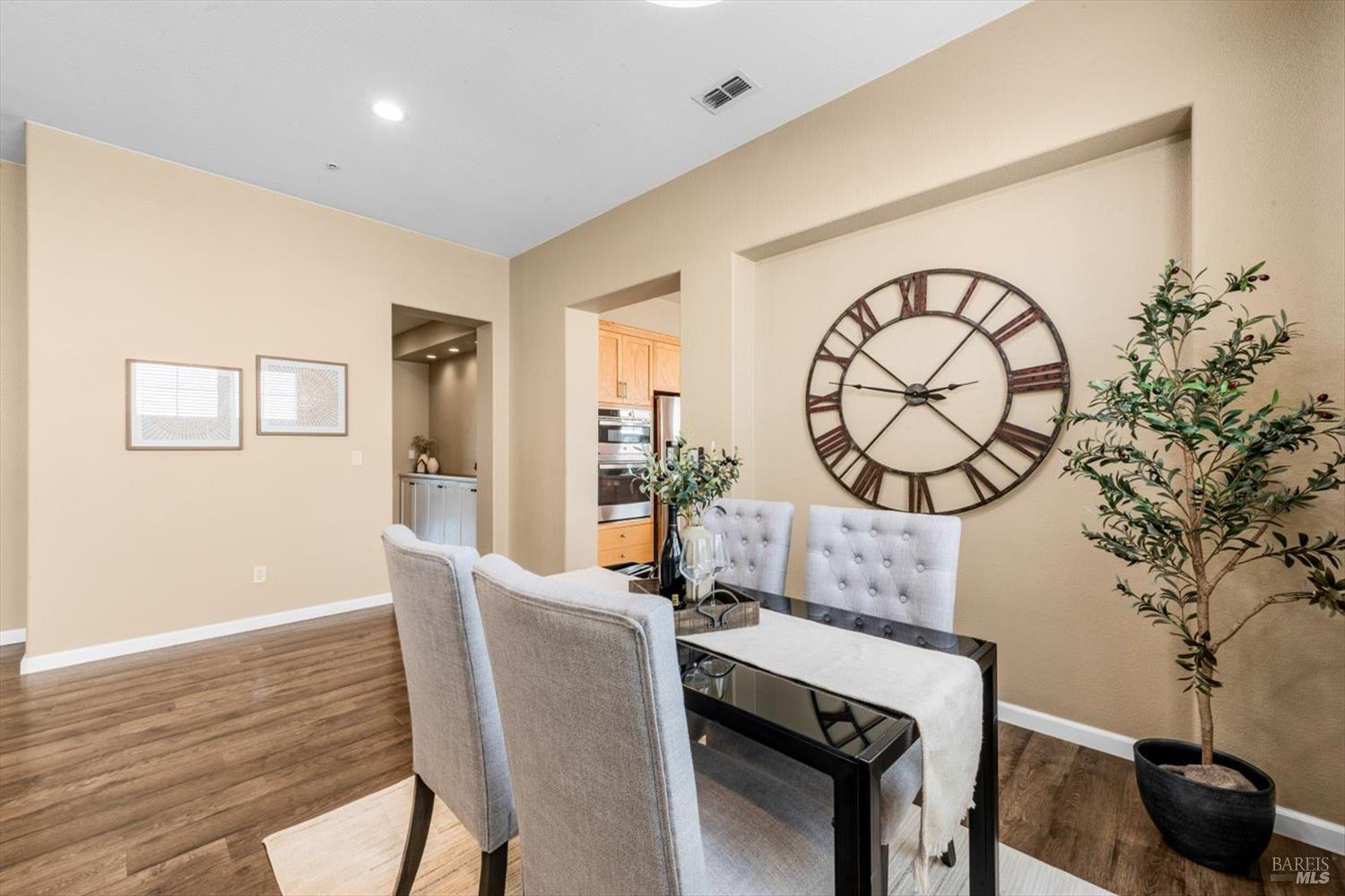 624 Emerald Hills Circle