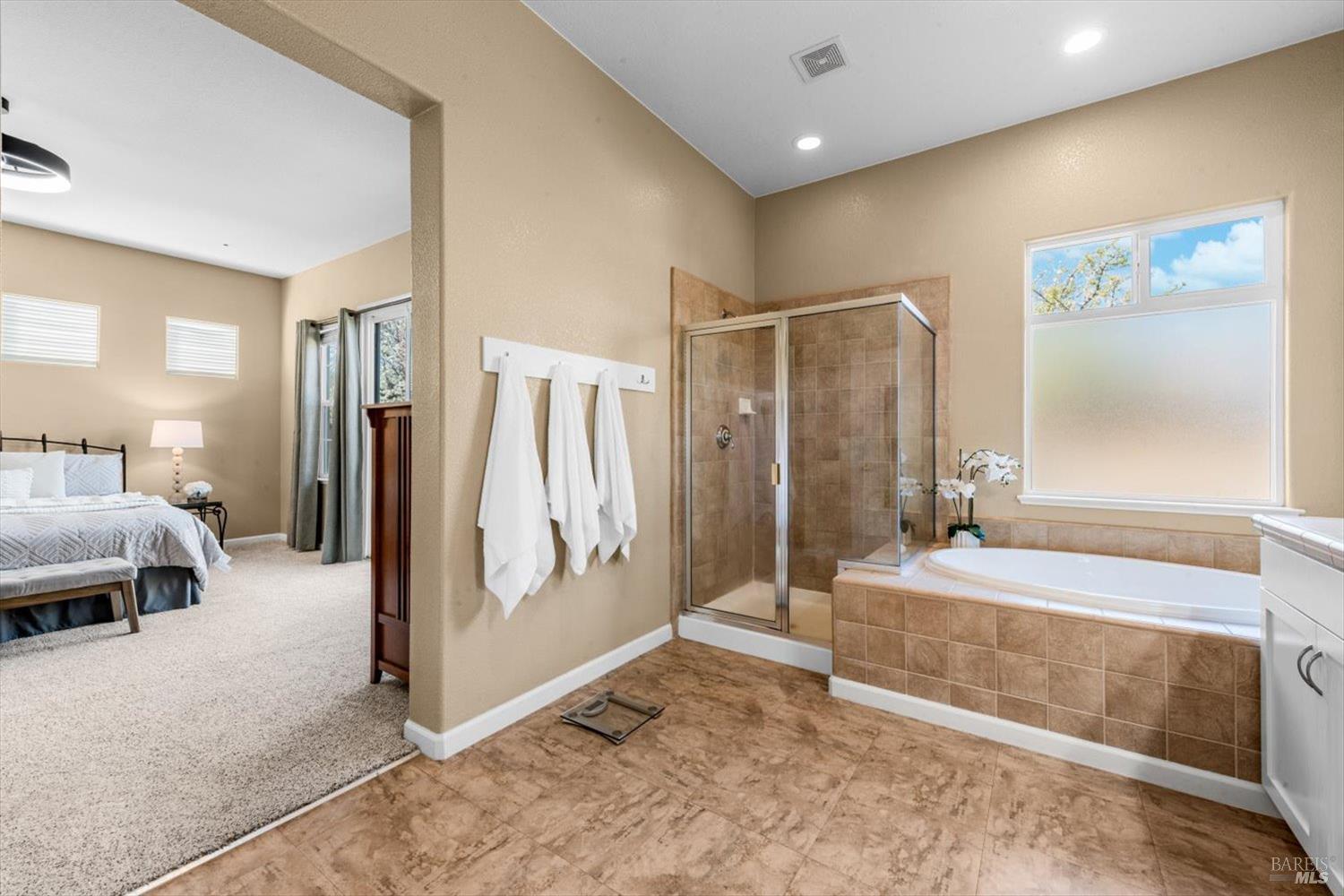 624 Emerald Hills Circle