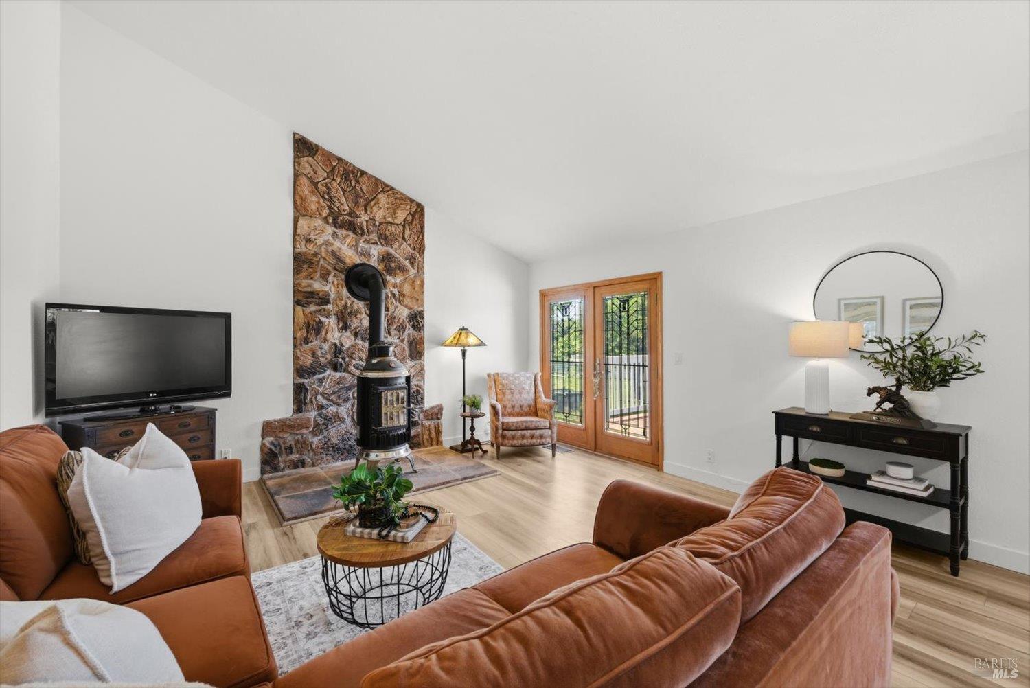 7275 Browns Valley Road