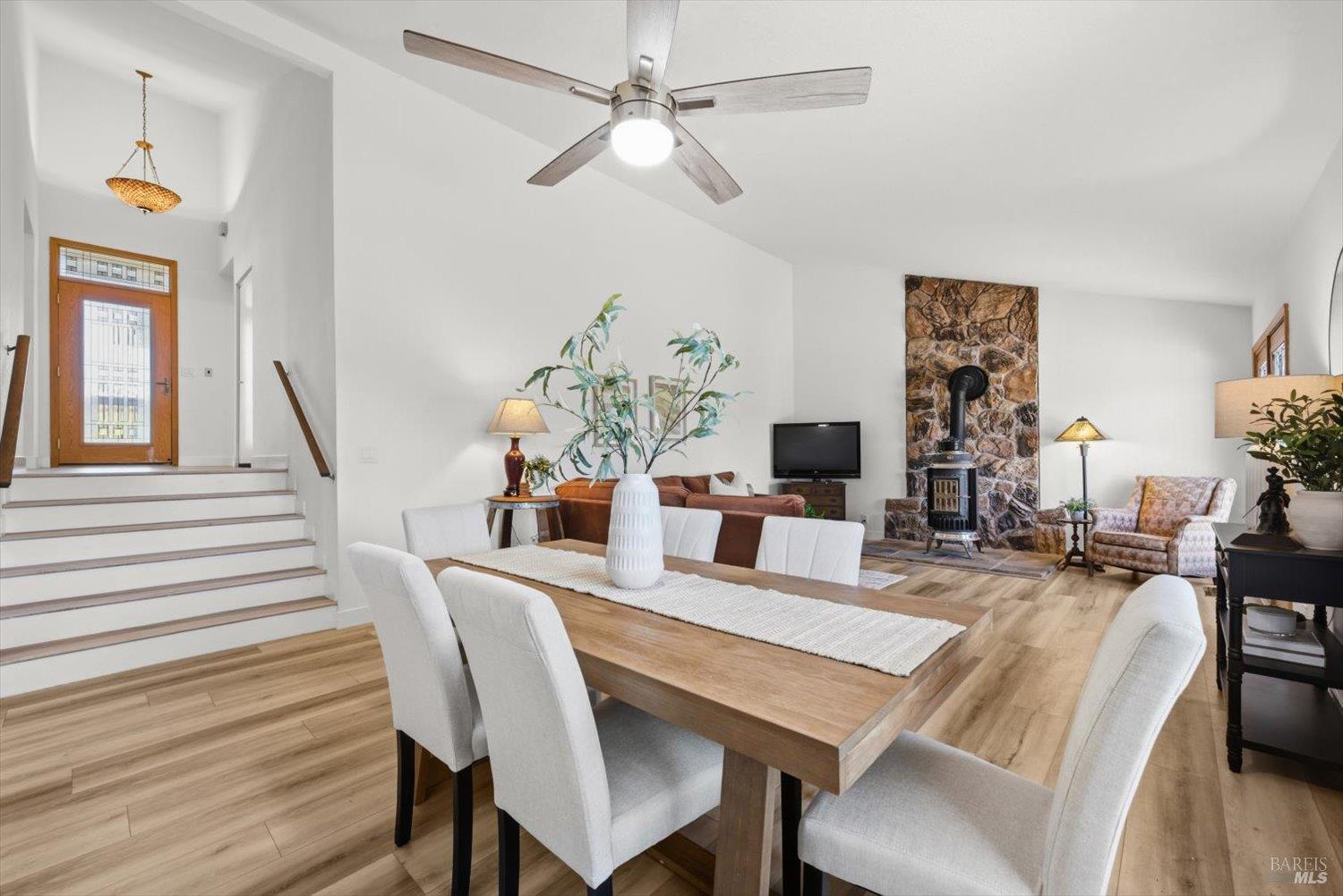 7275 Browns Valley Road