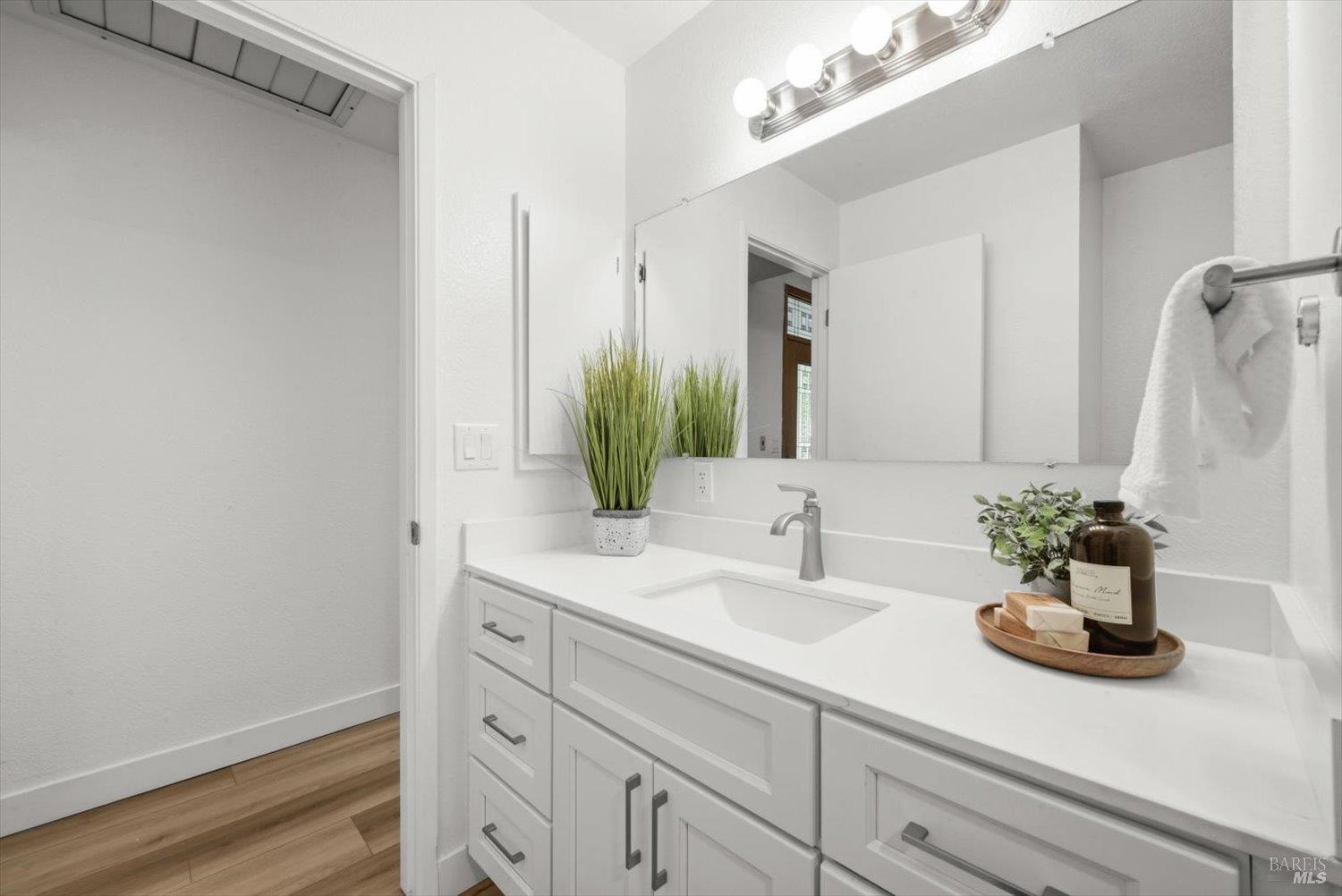 7275 Browns Valley Road