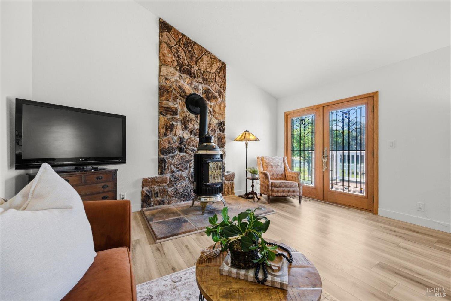 7275 Browns Valley Road