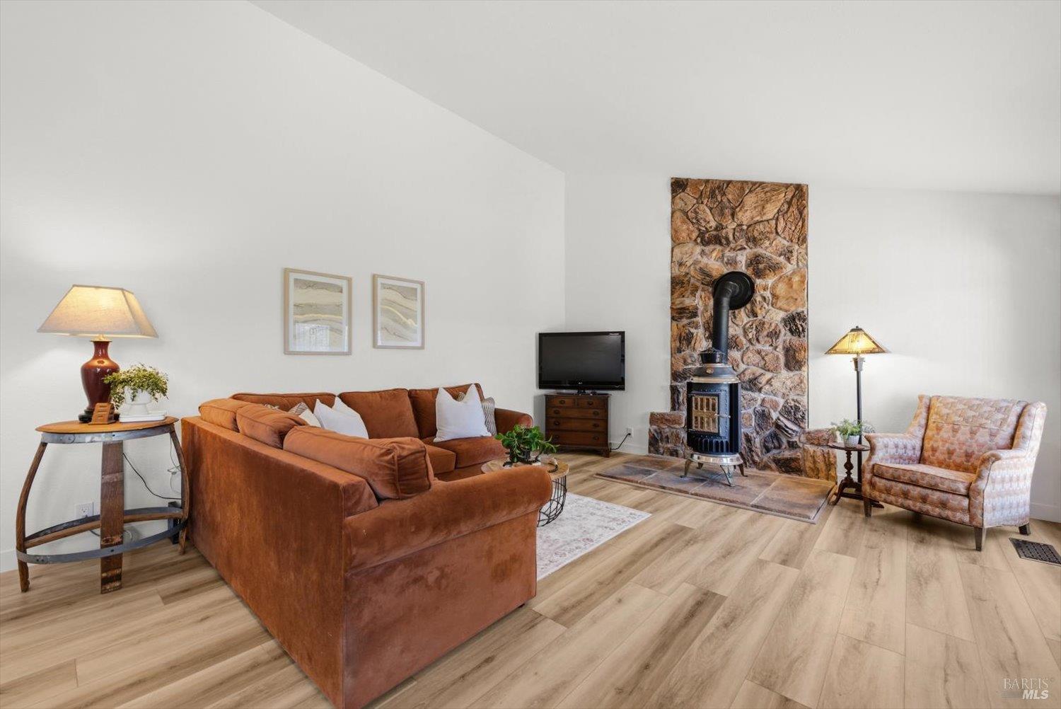 7275 Browns Valley Road