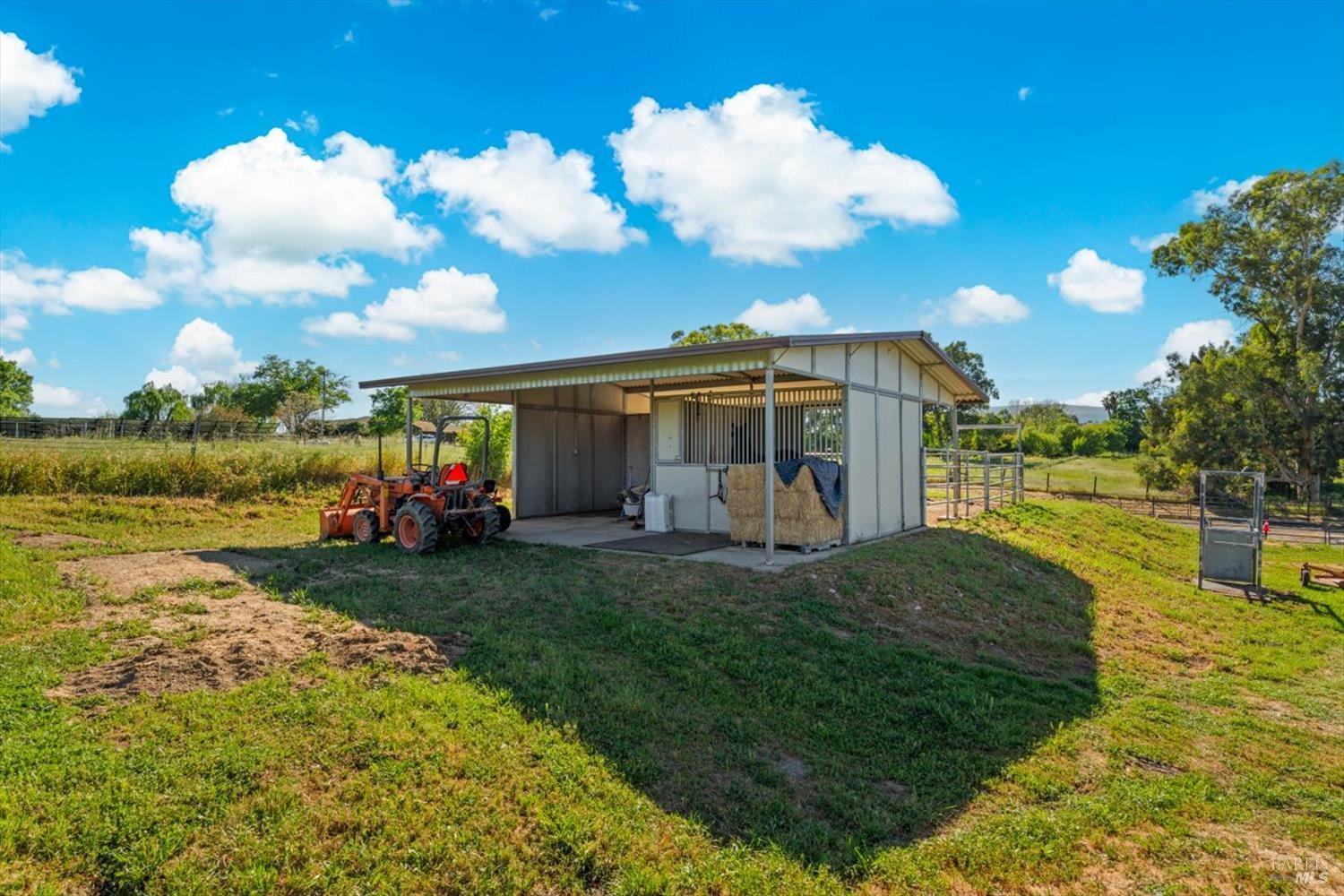 7275 Browns Valley Road