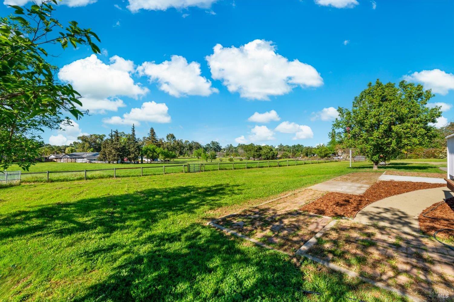 7275 Browns Valley Road