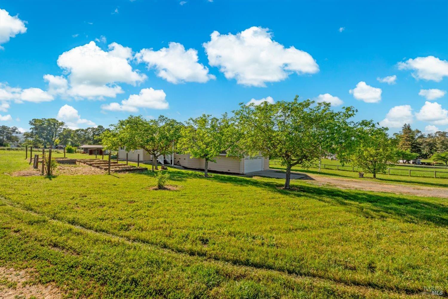 7275 Browns Valley Road