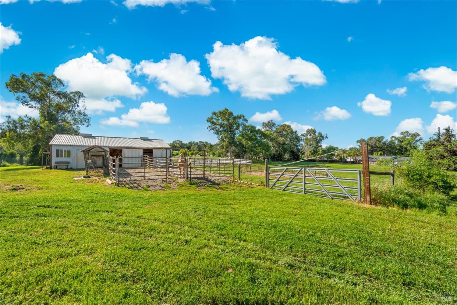 7275 Browns Valley Road