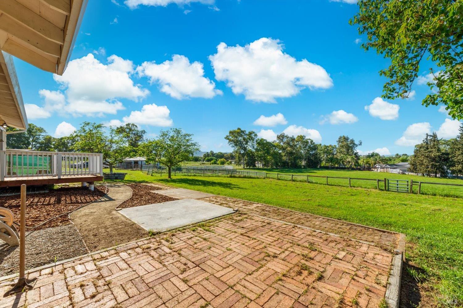 7275 Browns Valley Road