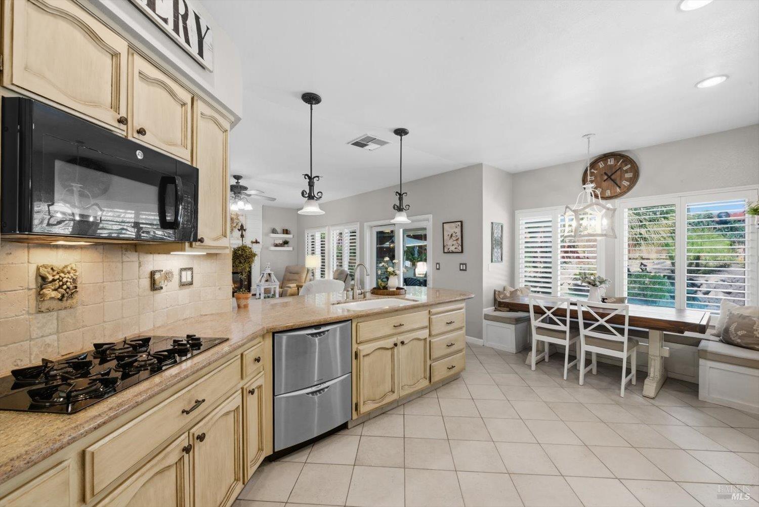 501 Canyon Oak Drive