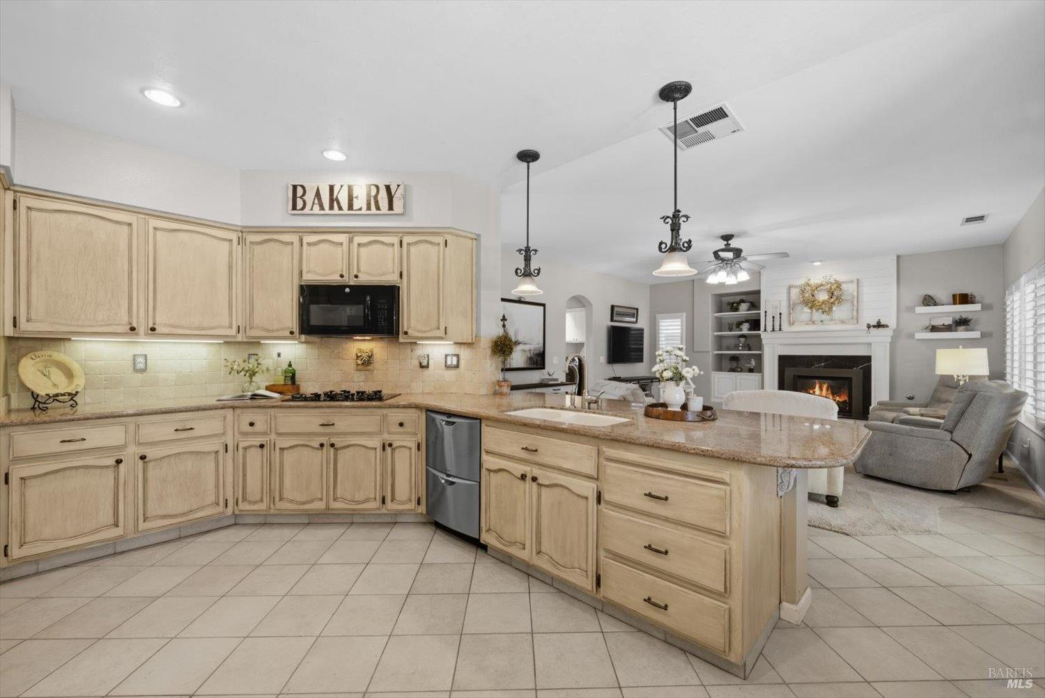 501 Canyon Oak Drive