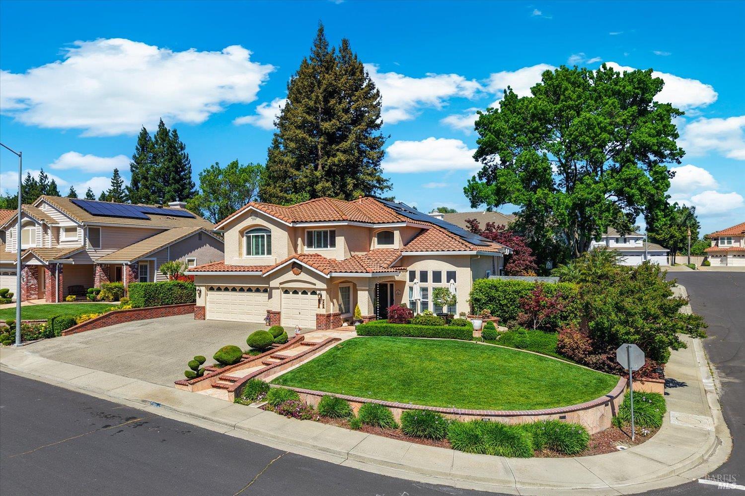 501 Canyon Oak Drive