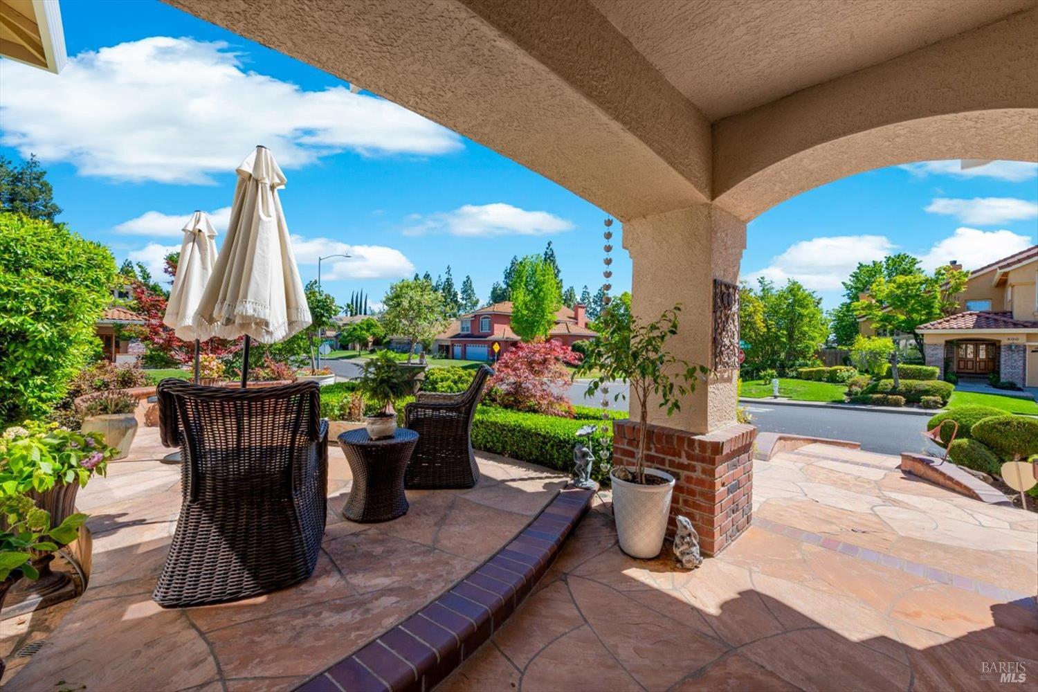 501 Canyon Oak Drive