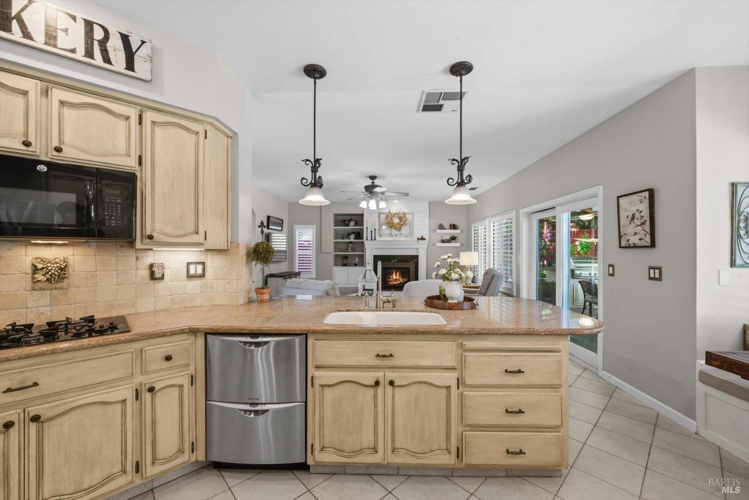 501 Canyon Oak Drive