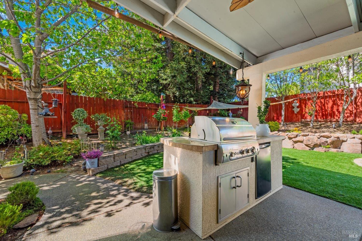 501 Canyon Oak Drive