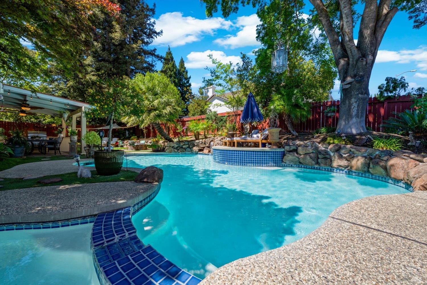 501 Canyon Oak Drive