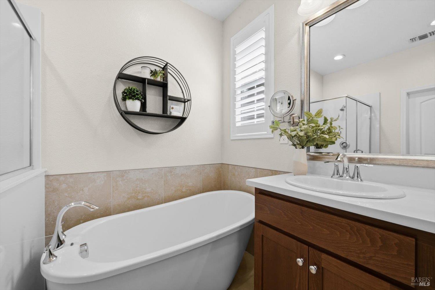 321 Water Lily Circle