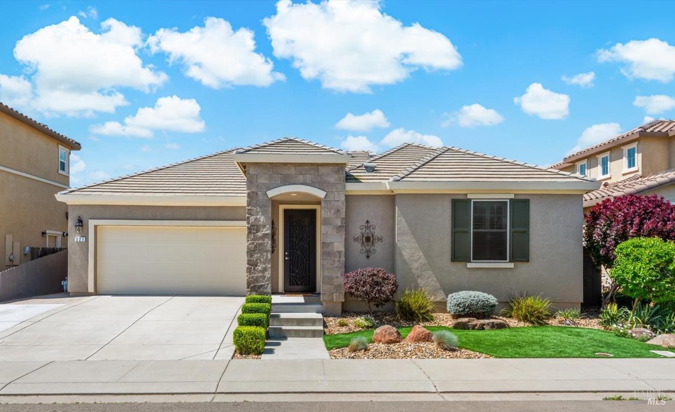 321 Water Lily Circle
