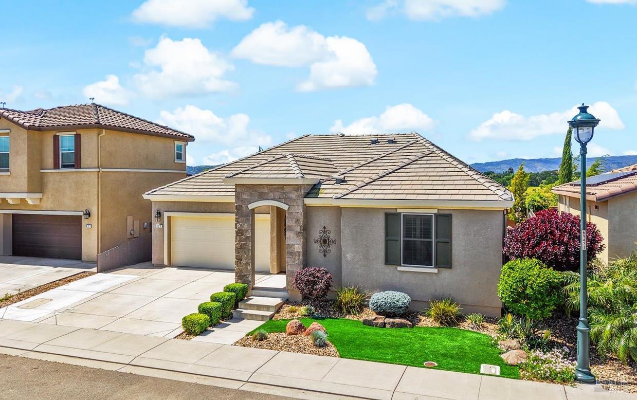 321 Water Lily Circle