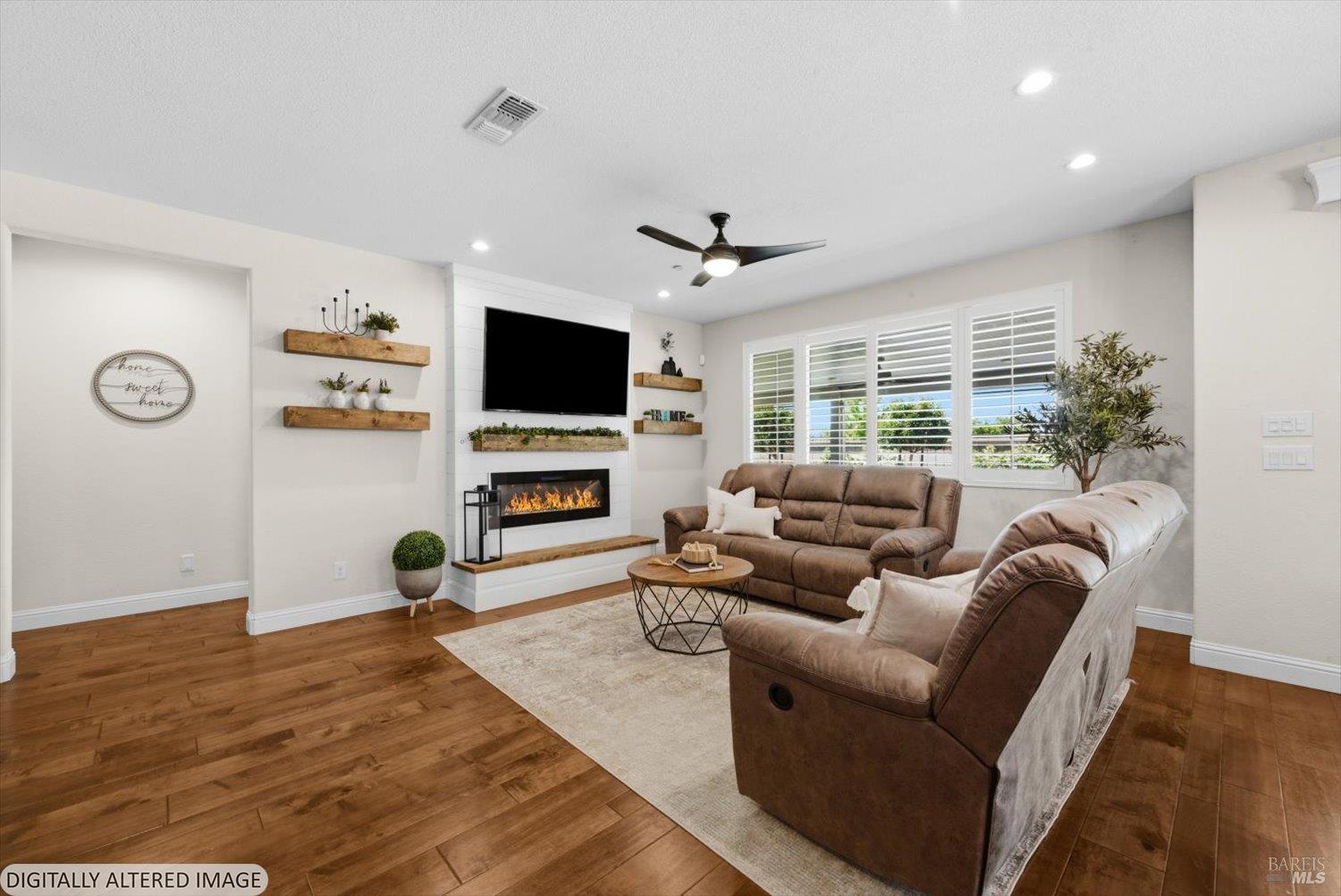 321 Water Lily Circle