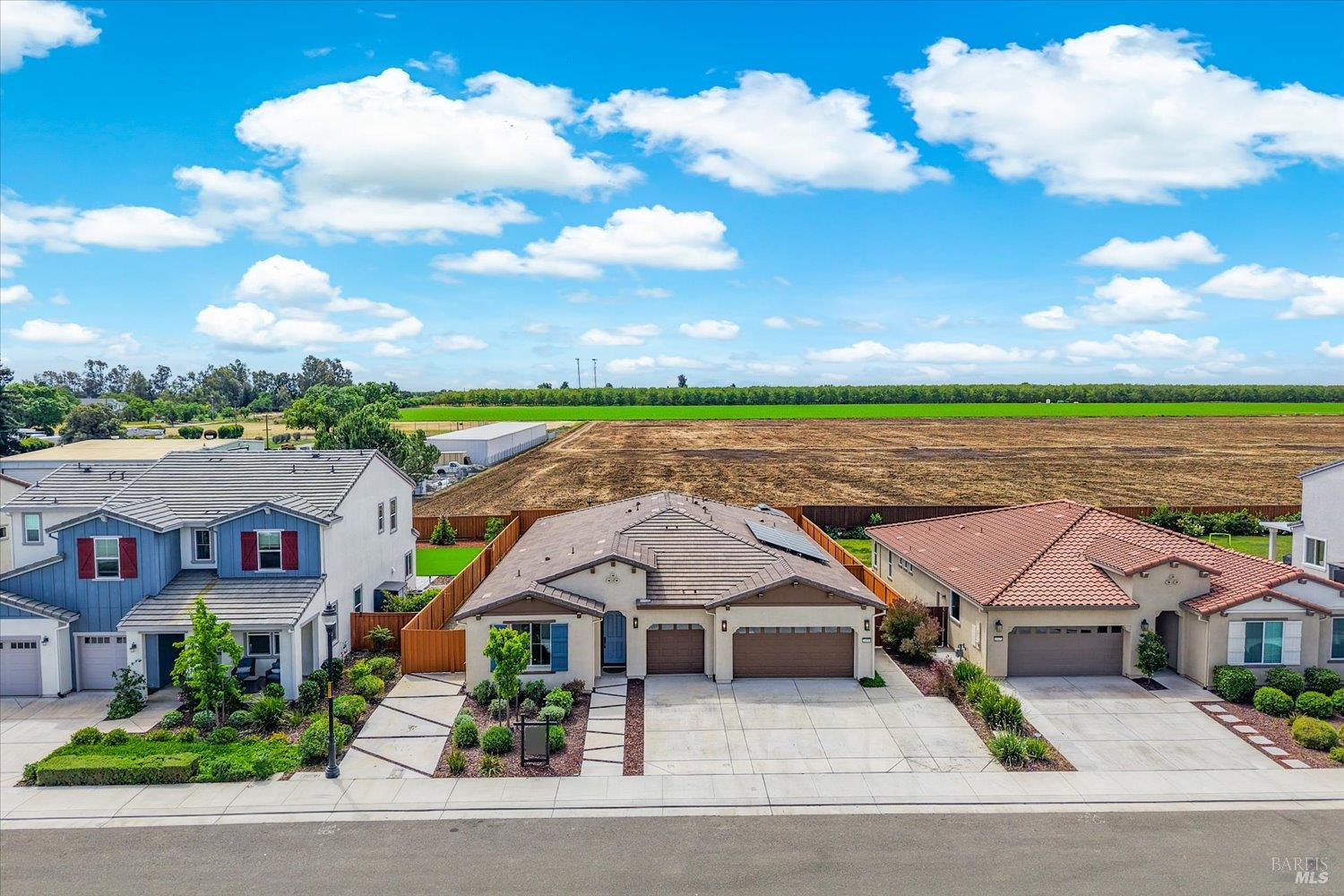 1455 Blossom Way