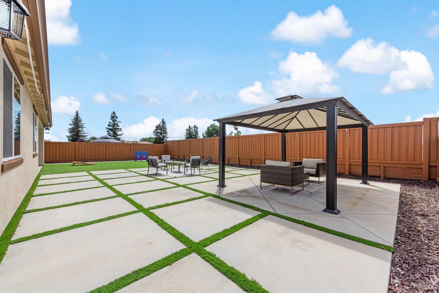 1455 Blossom Way