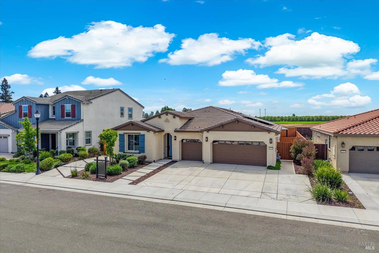 1455 Blossom Way