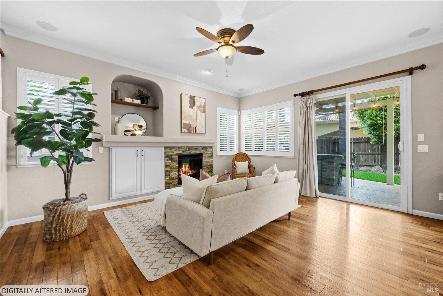 566 Santa Teresa Court