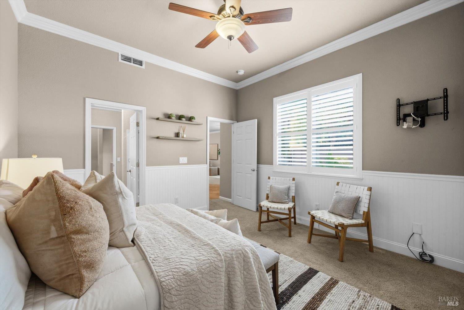 566 Santa Teresa Court