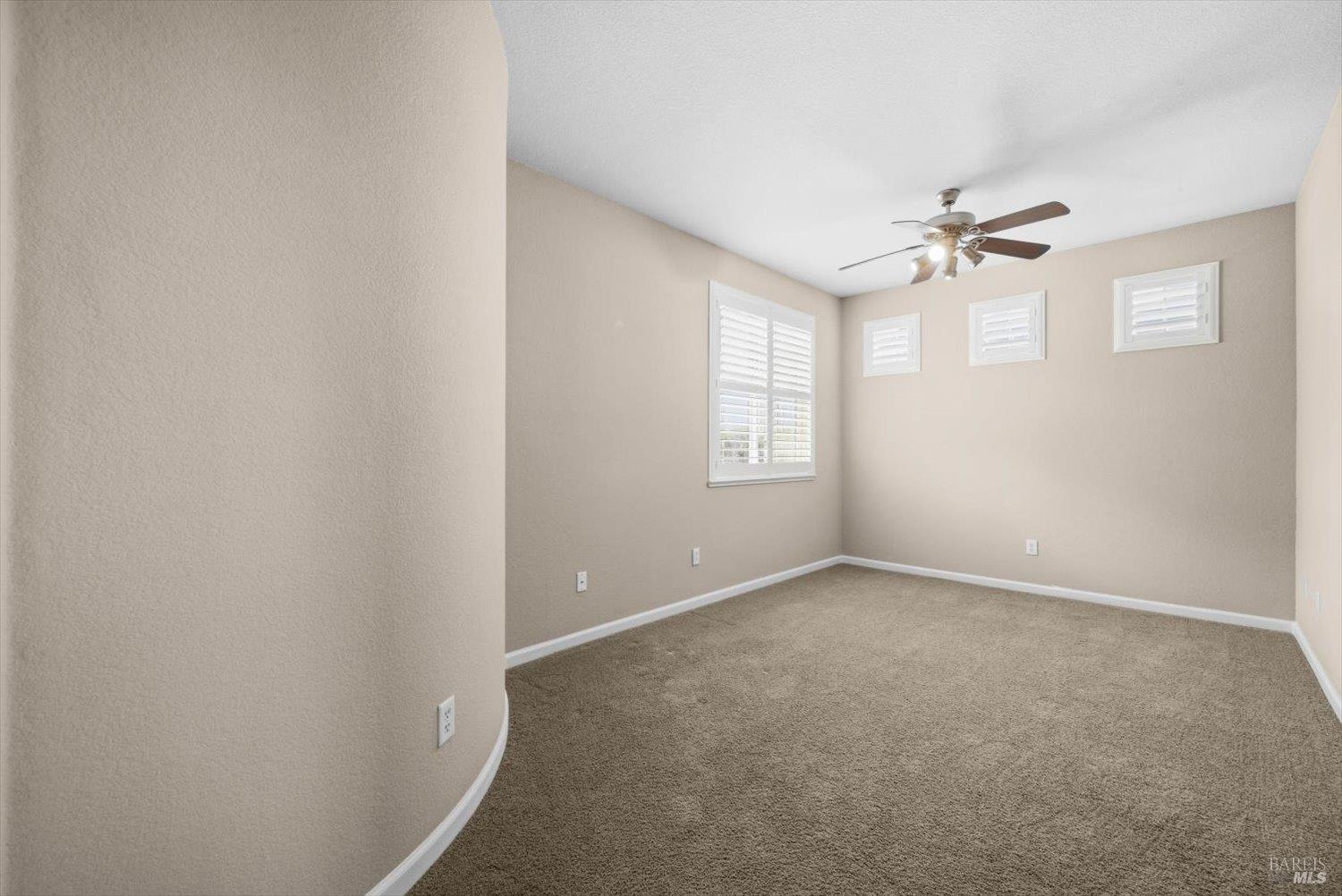 566 Santa Teresa Court