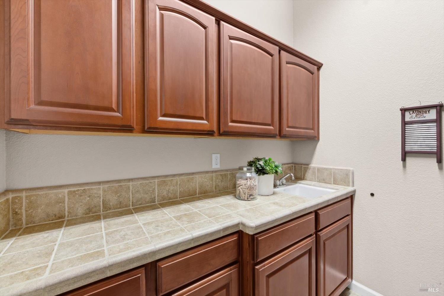 566 Santa Teresa Court