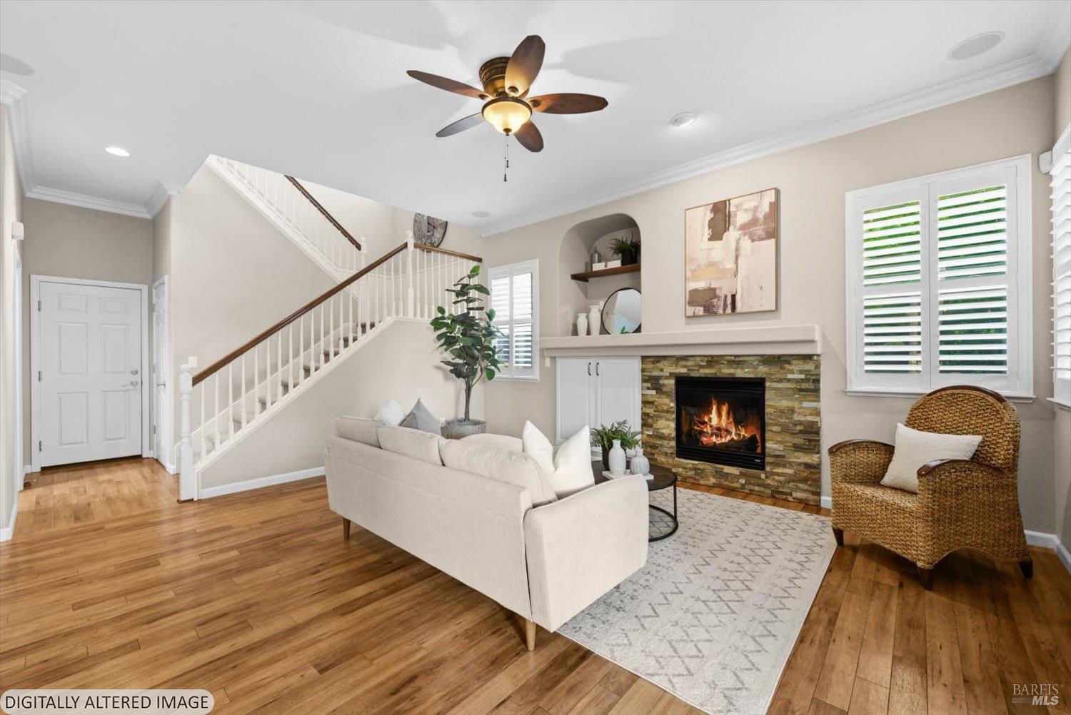 566 Santa Teresa Court