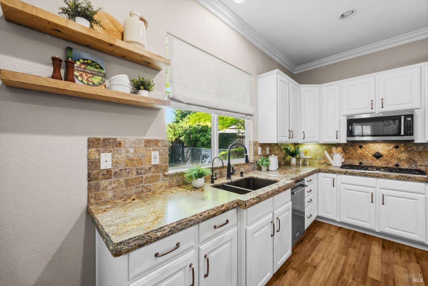 566 Santa Teresa Court