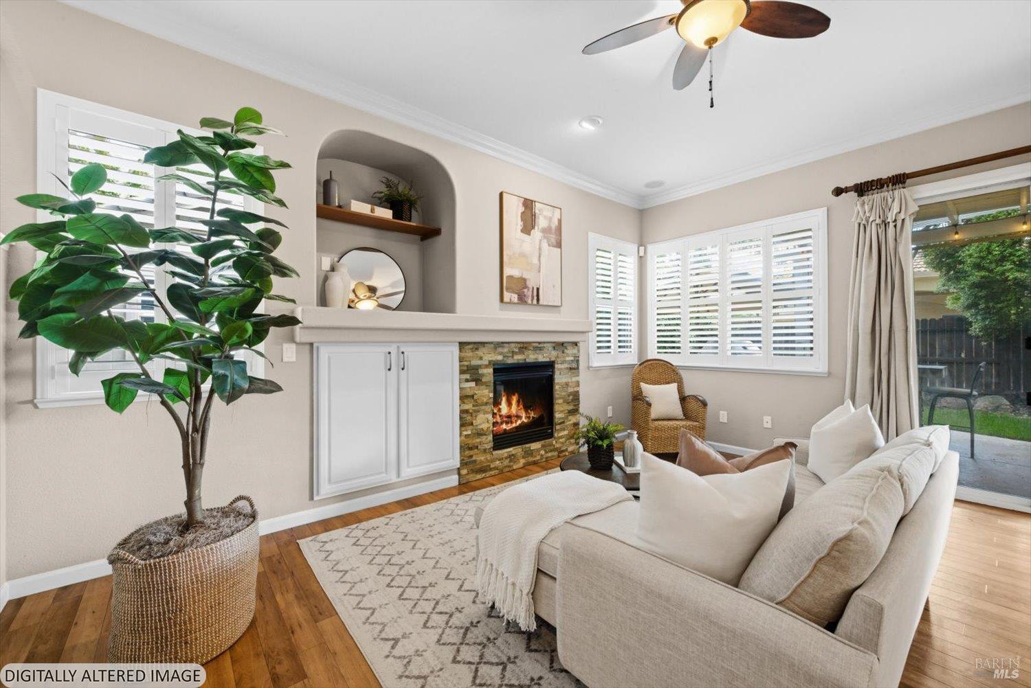 566 Santa Teresa Court