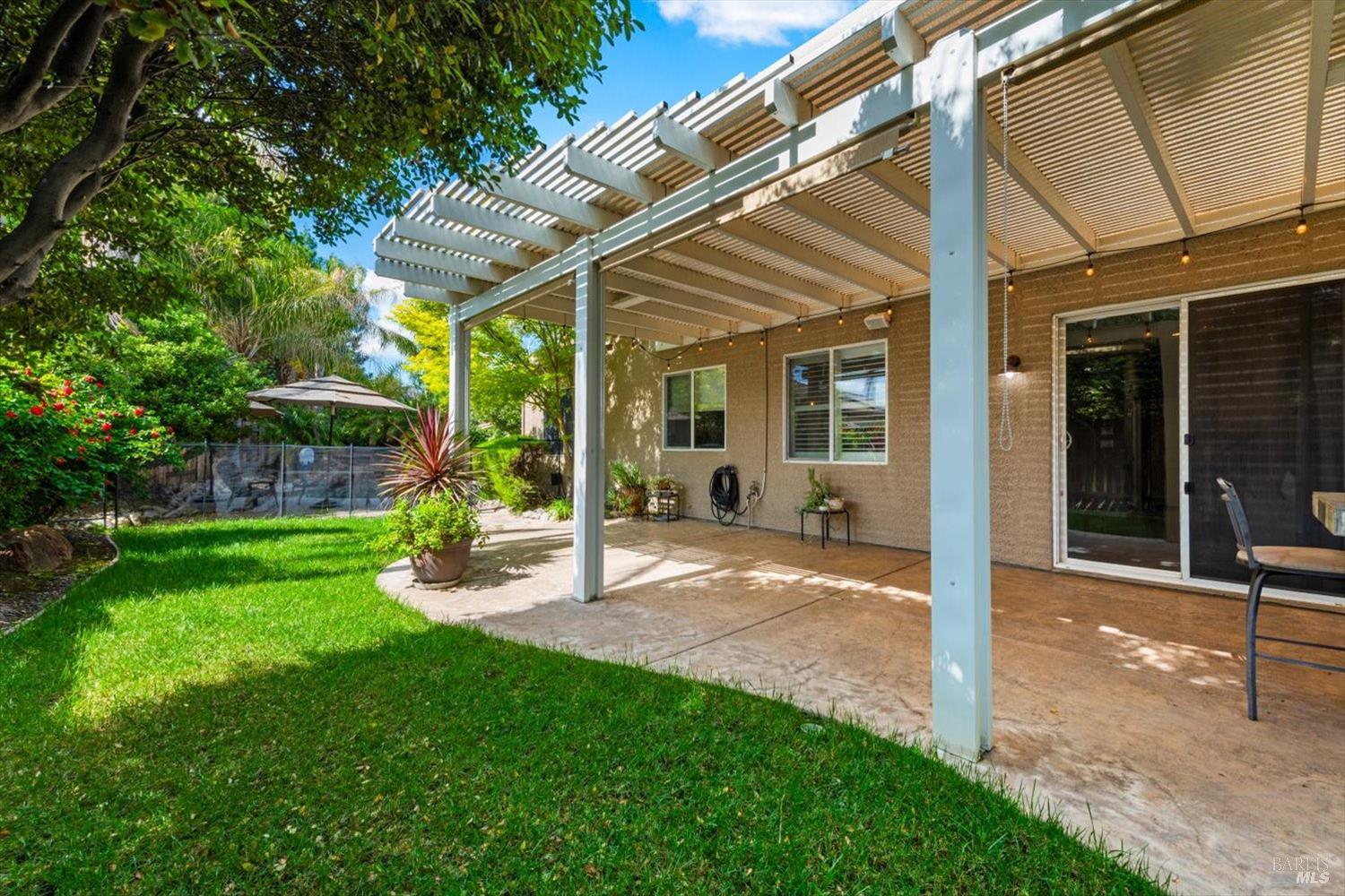 566 Santa Teresa Court