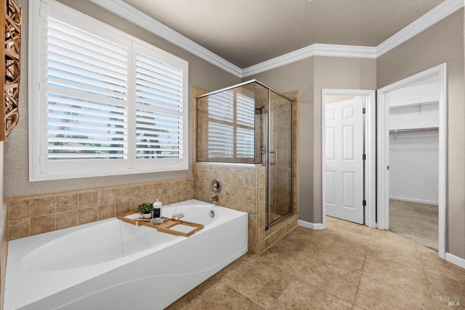 566 Santa Teresa Court