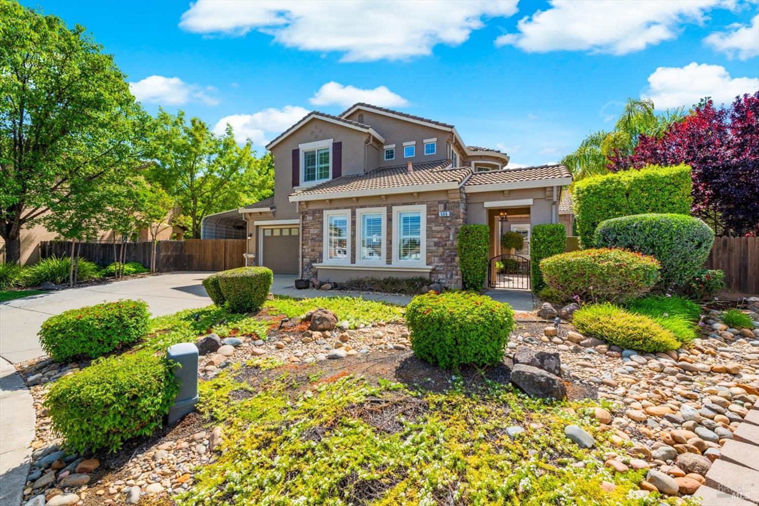 566 Santa Teresa Court