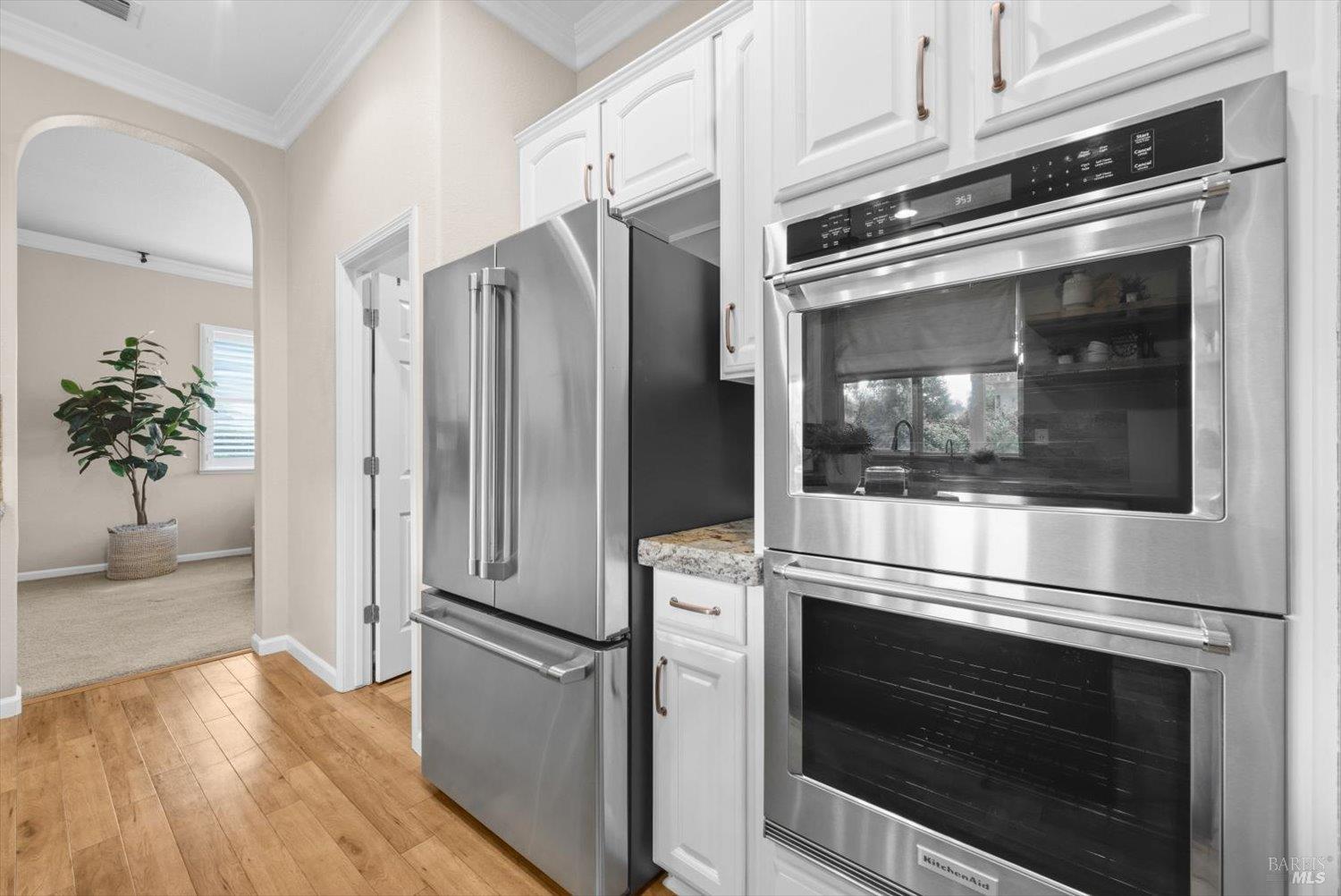 566 Santa Teresa Court