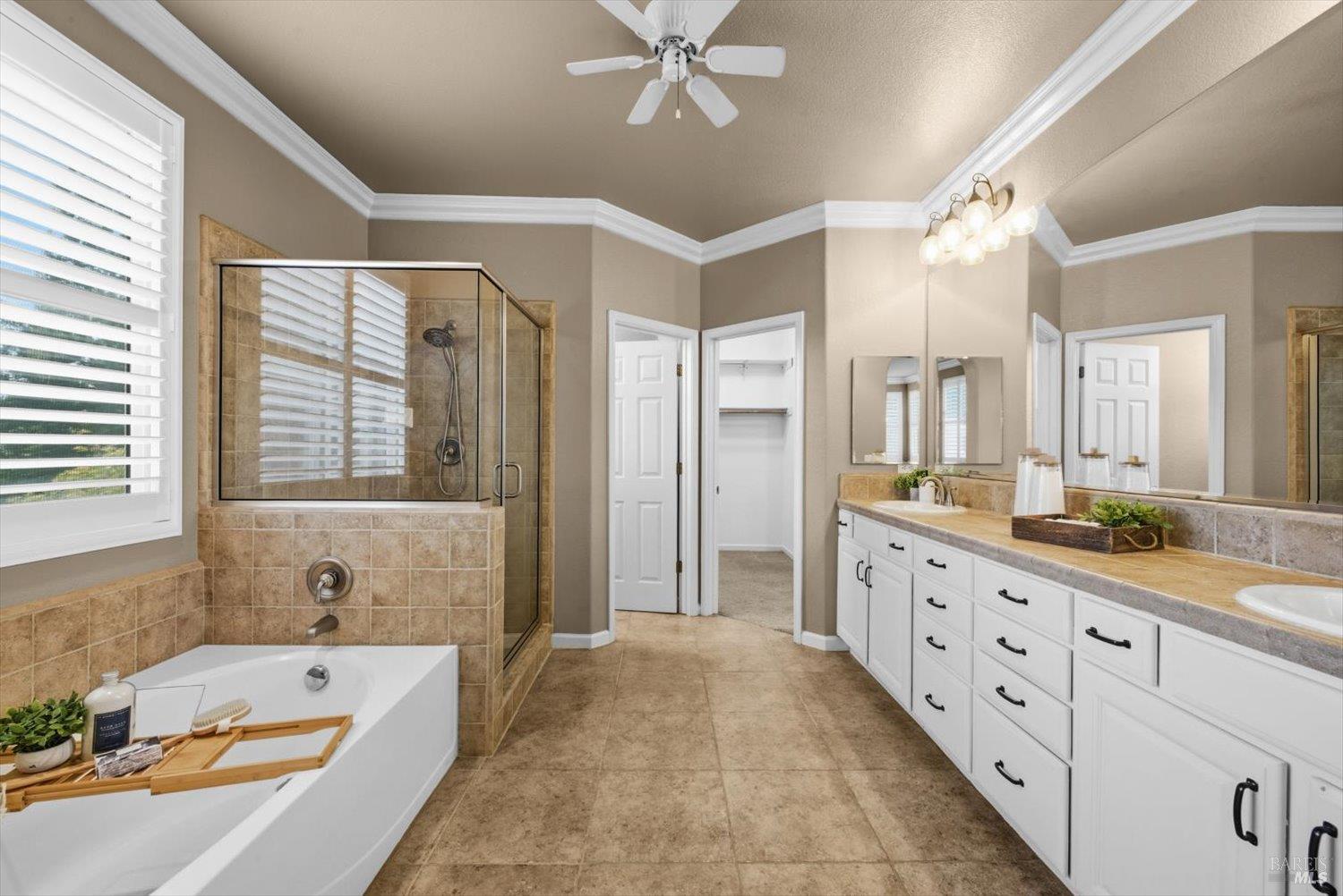 566 Santa Teresa Court